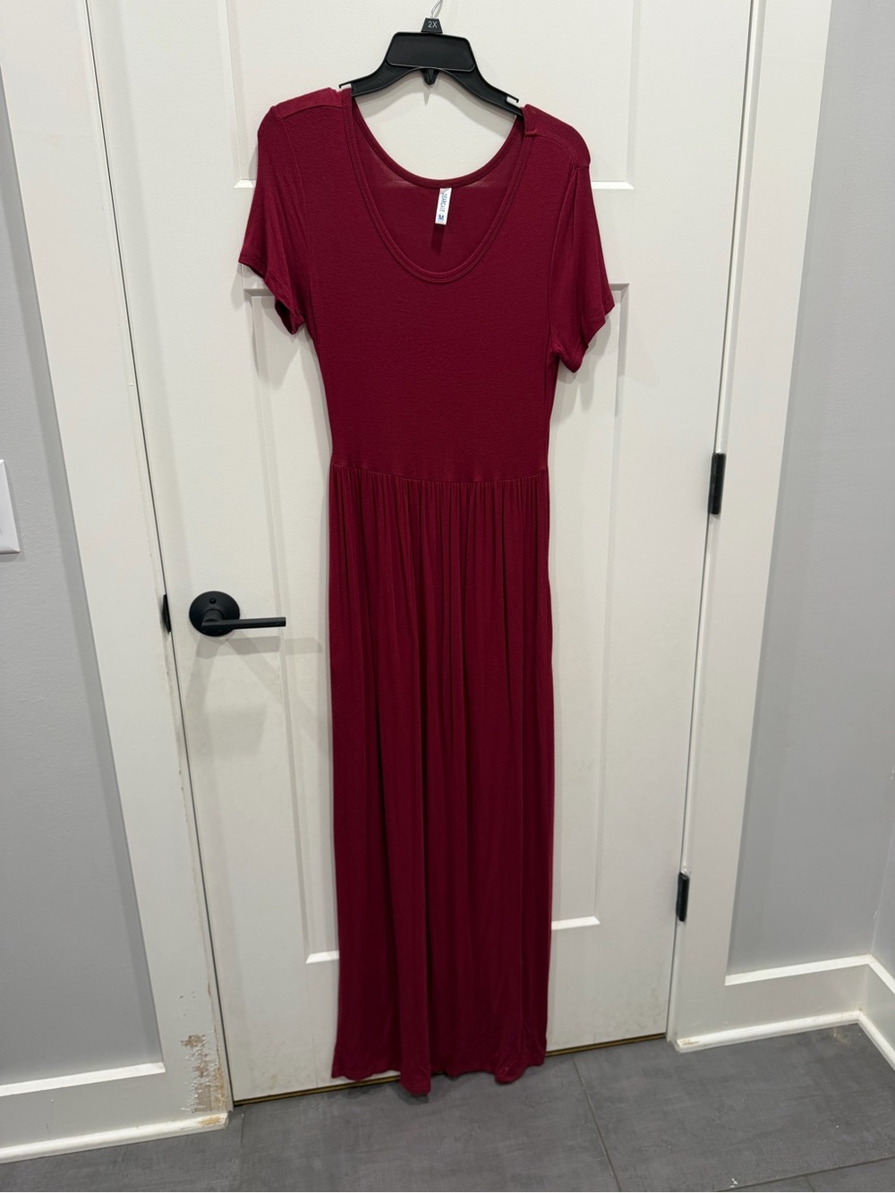 Casual Burgundy Short-Sleeve Maxi Dress